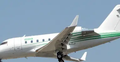 Challenger 604