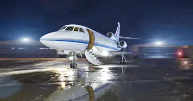 Falcon 900B