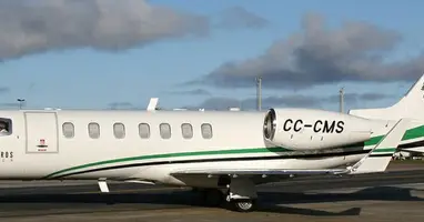 Learjet 40
