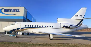 Falcon 900B