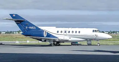 Hawker 1000