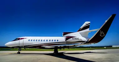 Falcon 900B