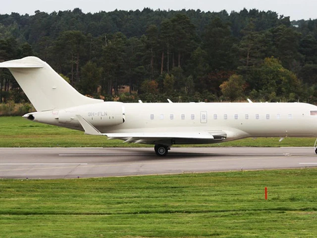 9H-FLN — photo