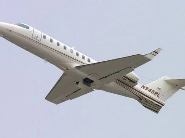 Learjet 45XR — photo