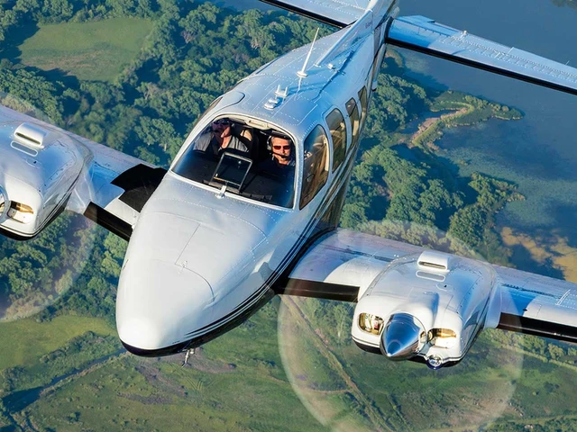 Beechcraft Baron 58 — photo