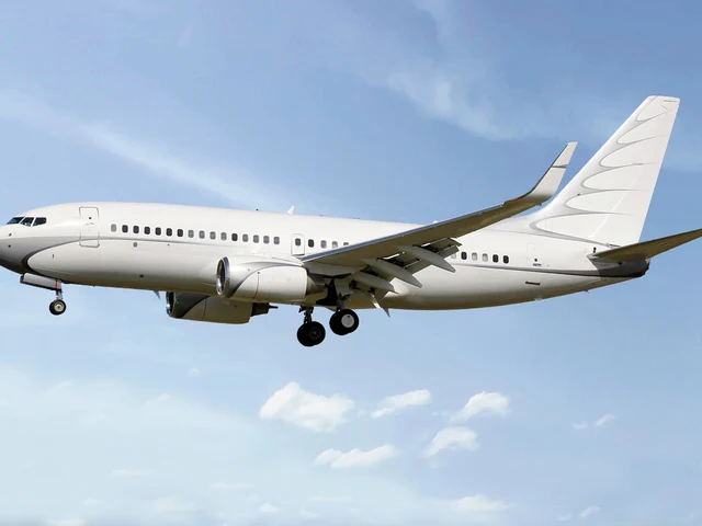 BBJ B737-700 — photo