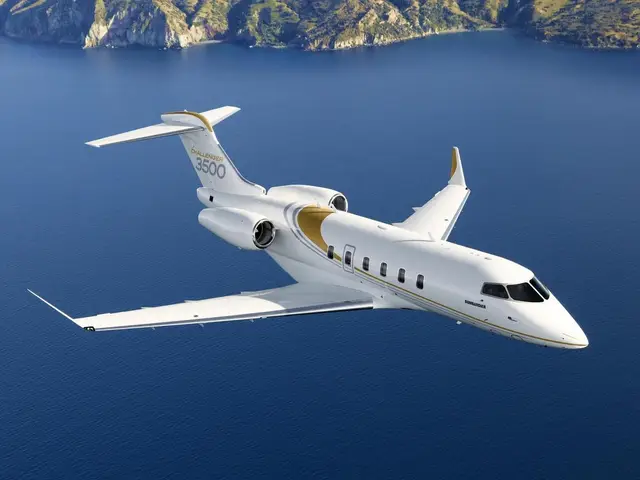 Все фото Challenger 3500 1