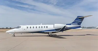 Learjet 75