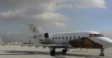 Challenger 604