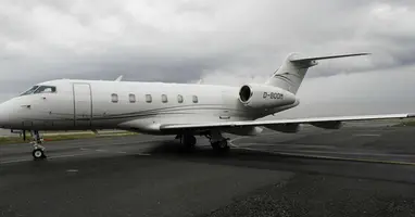 Challenger 300