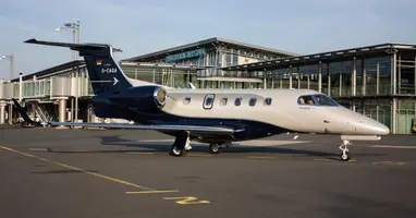 Phenom 300