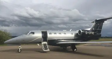 Phenom 300