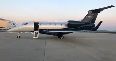 Phenom 300