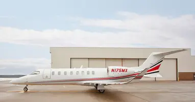 Learjet 75