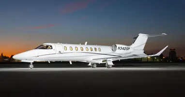 Learjet 75