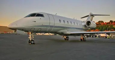 Challenger 300