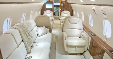 Challenger 300