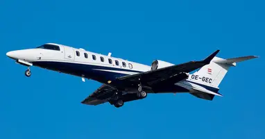 Learjet 75