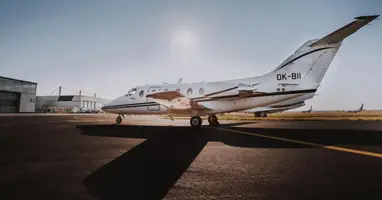 Hawker 400A