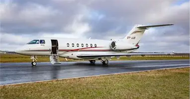 Hawker 4000