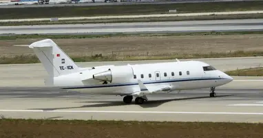 Challenger 604