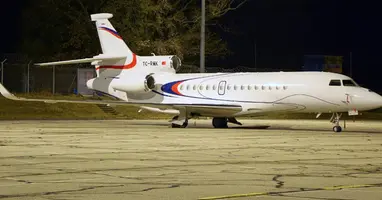 Falcon 8X