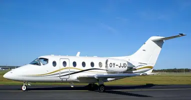Hawker 400A