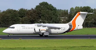 Avro RJ 100