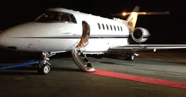 Hawker 1000