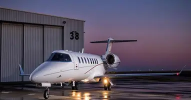 Learjet 75
