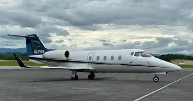 Learjet 55