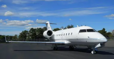 Challenger 604
