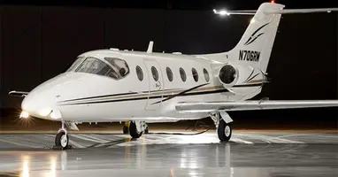 Hawker 400A