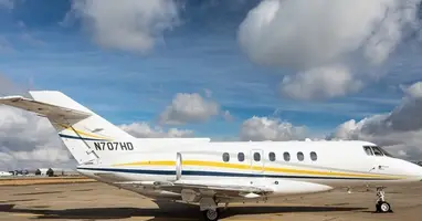 Hawker 1000