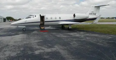 Learjet 55