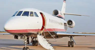 Falcon 900B