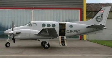 King Air 90