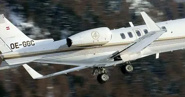 Learjet 40