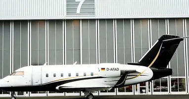 Challenger 604