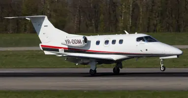 Phenom 100