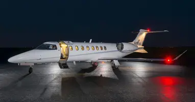 Learjet 75