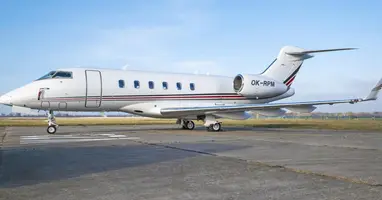 Challenger 300