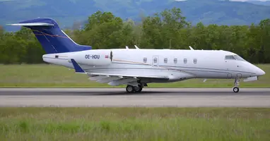 Challenger 300