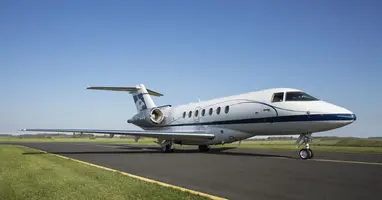 Hawker 4000