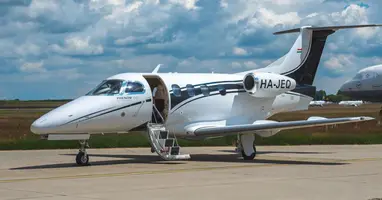 Phenom 100