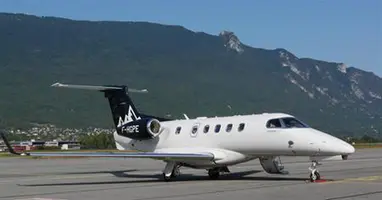 Phenom 300