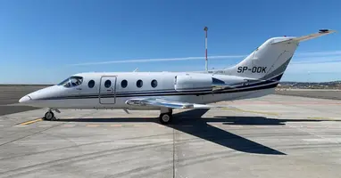 Hawker 400XP