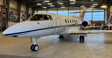 Hawker 900XP