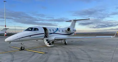 Phenom 300