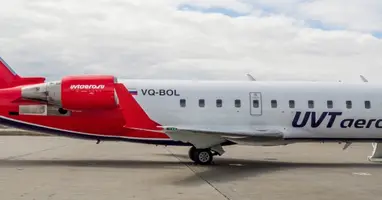 CRJ 200